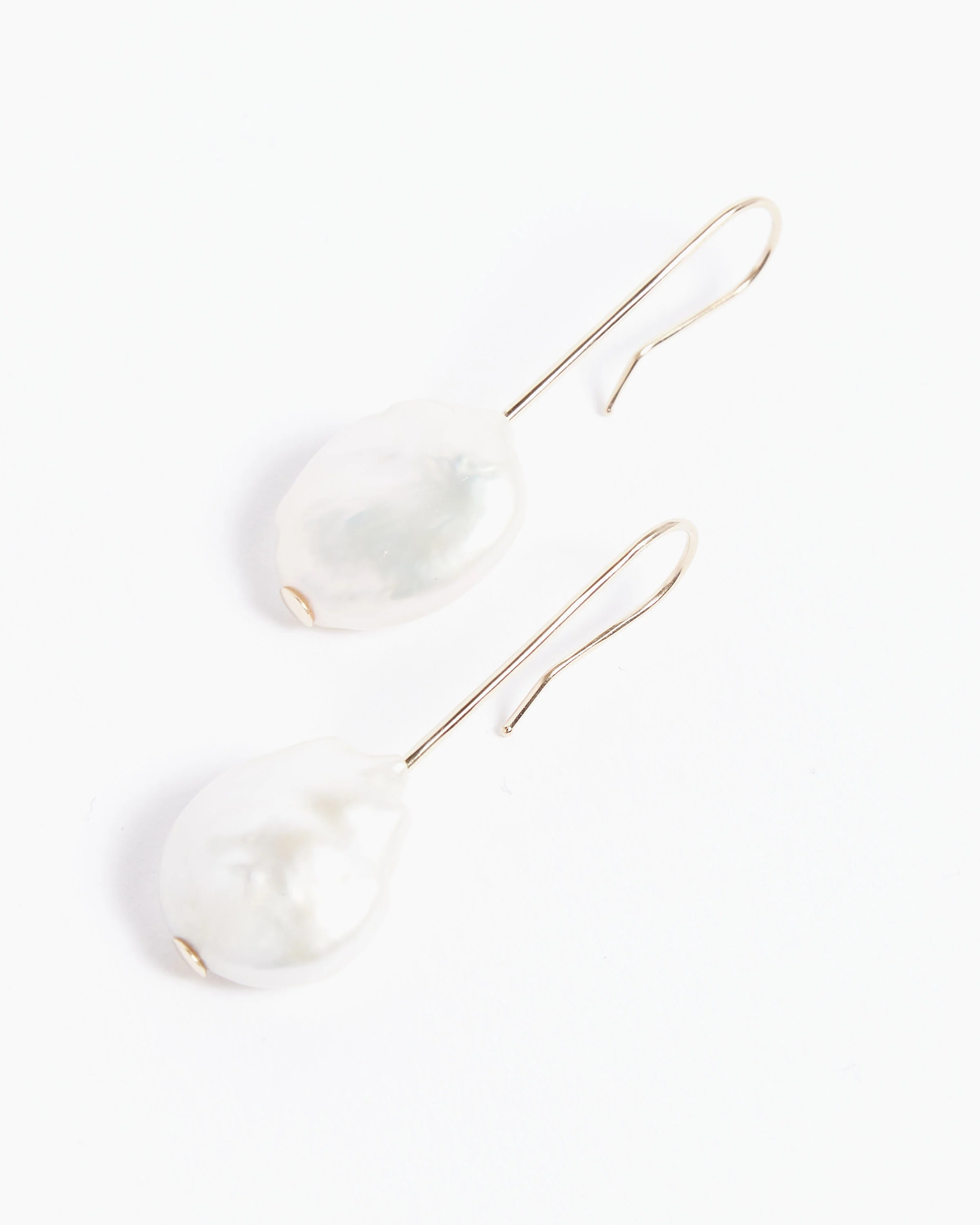 Baroque Earrings in Pearl - Image 3