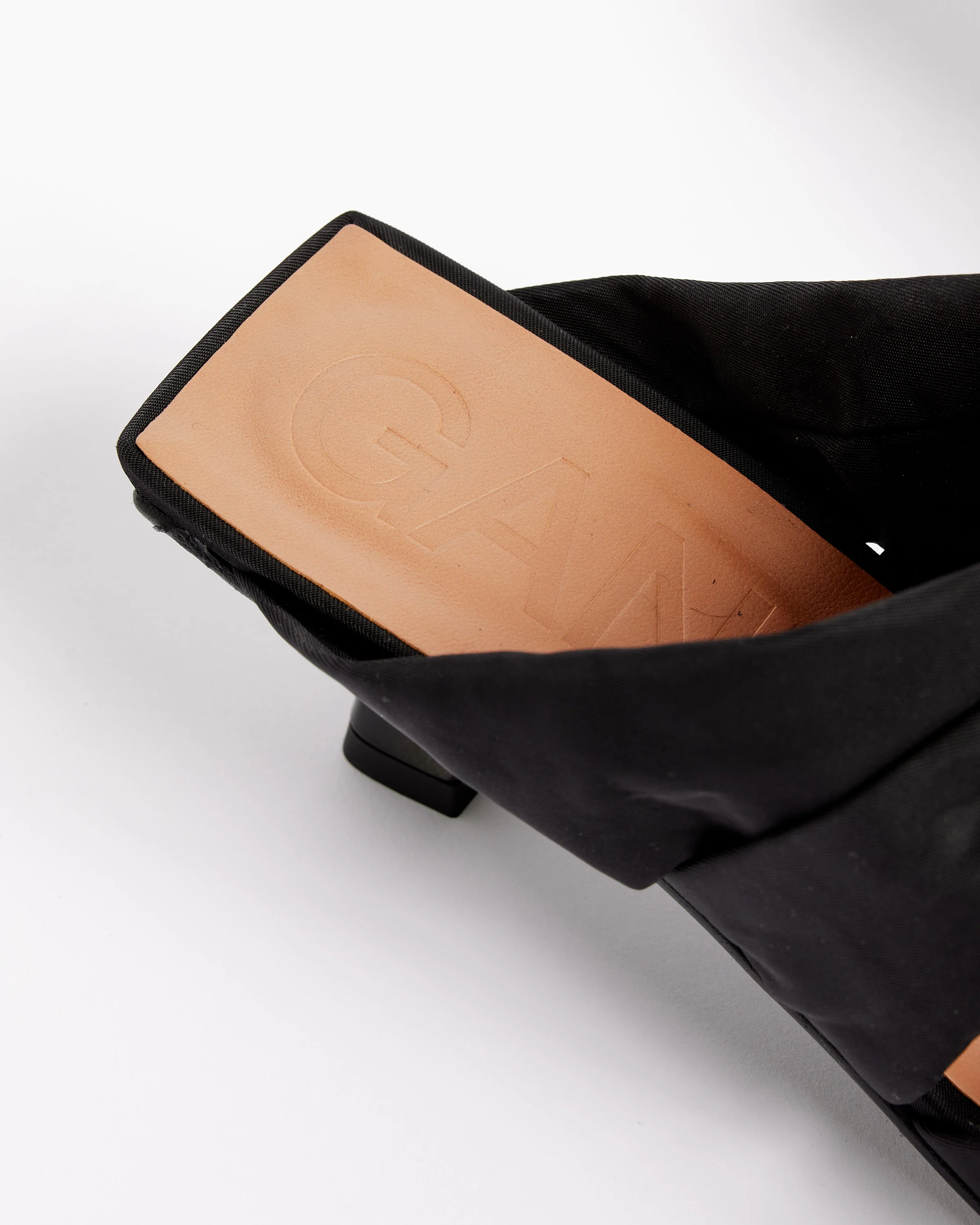 Soft Bow Kitten Heel - Image 5