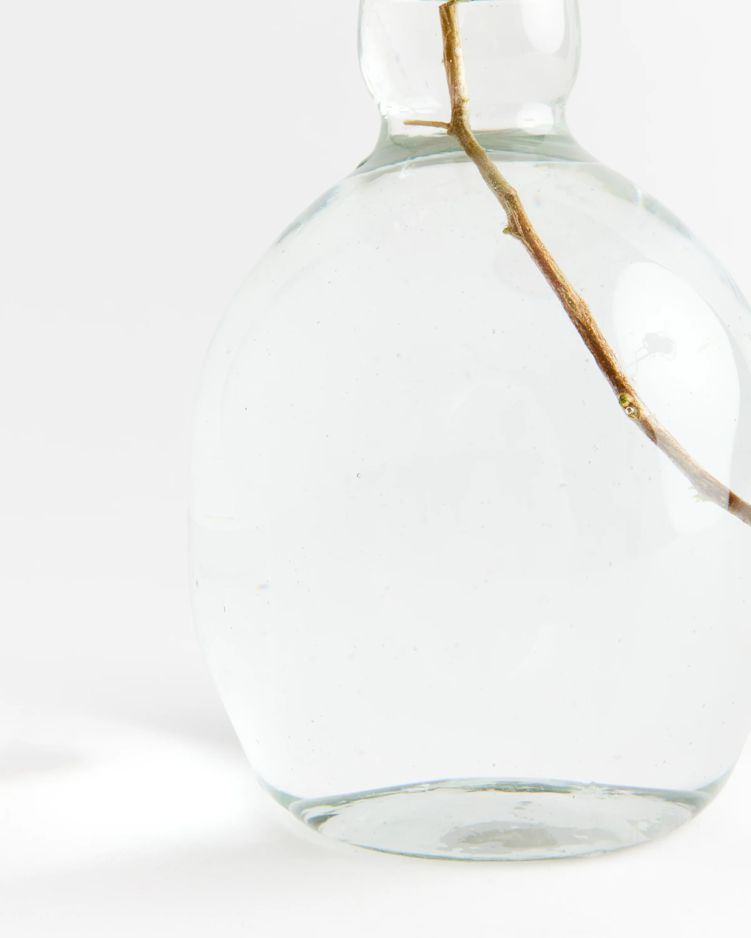 Capelli Vase in Transparent - Image 3