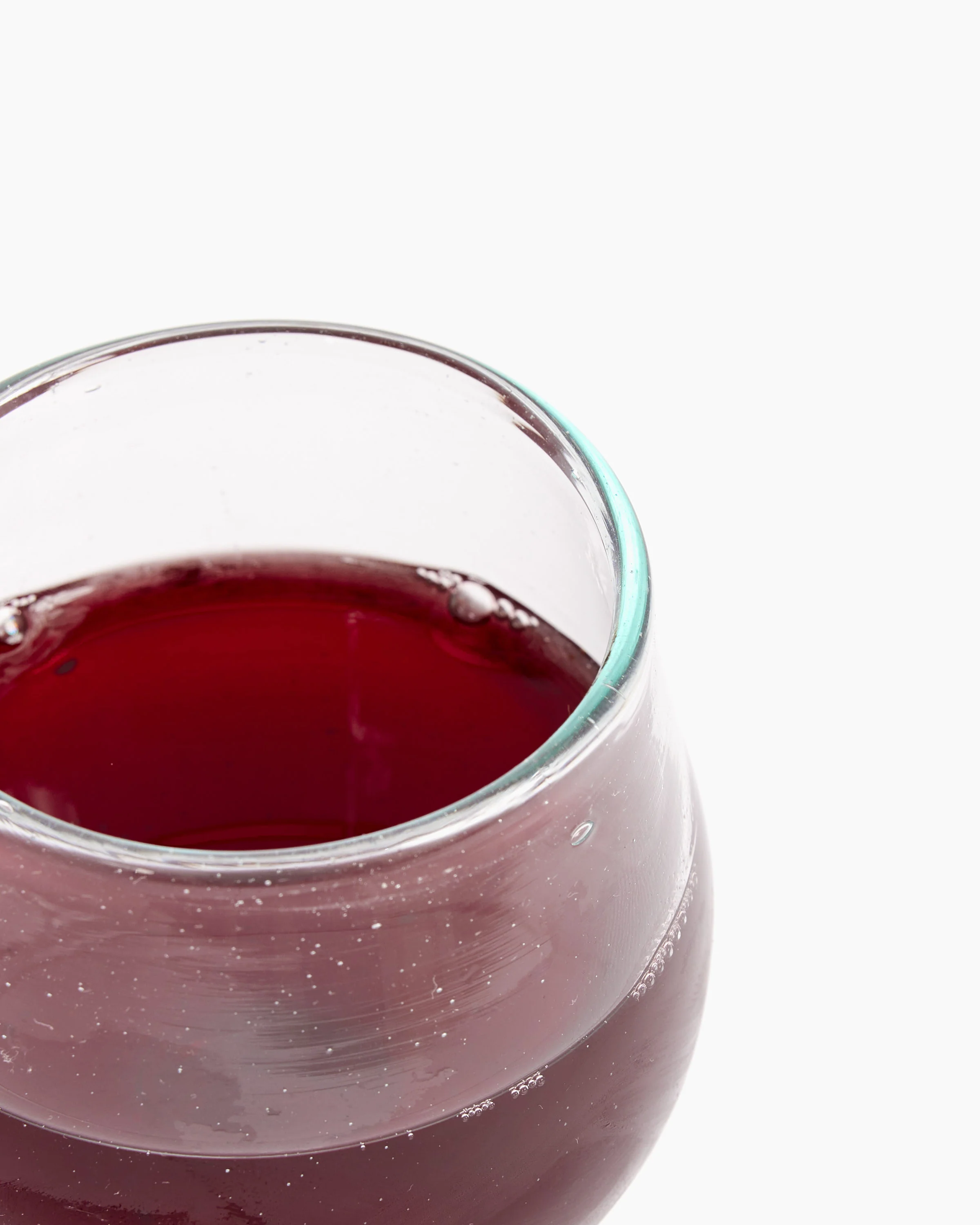 Red Wine in Transparent - Image 3
