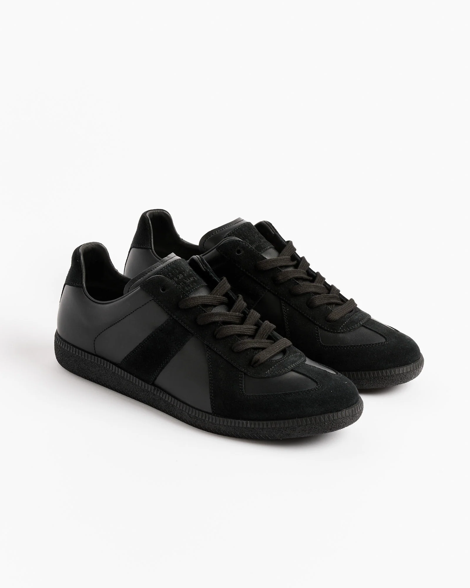 Replica Sneakers in Black - Image 3