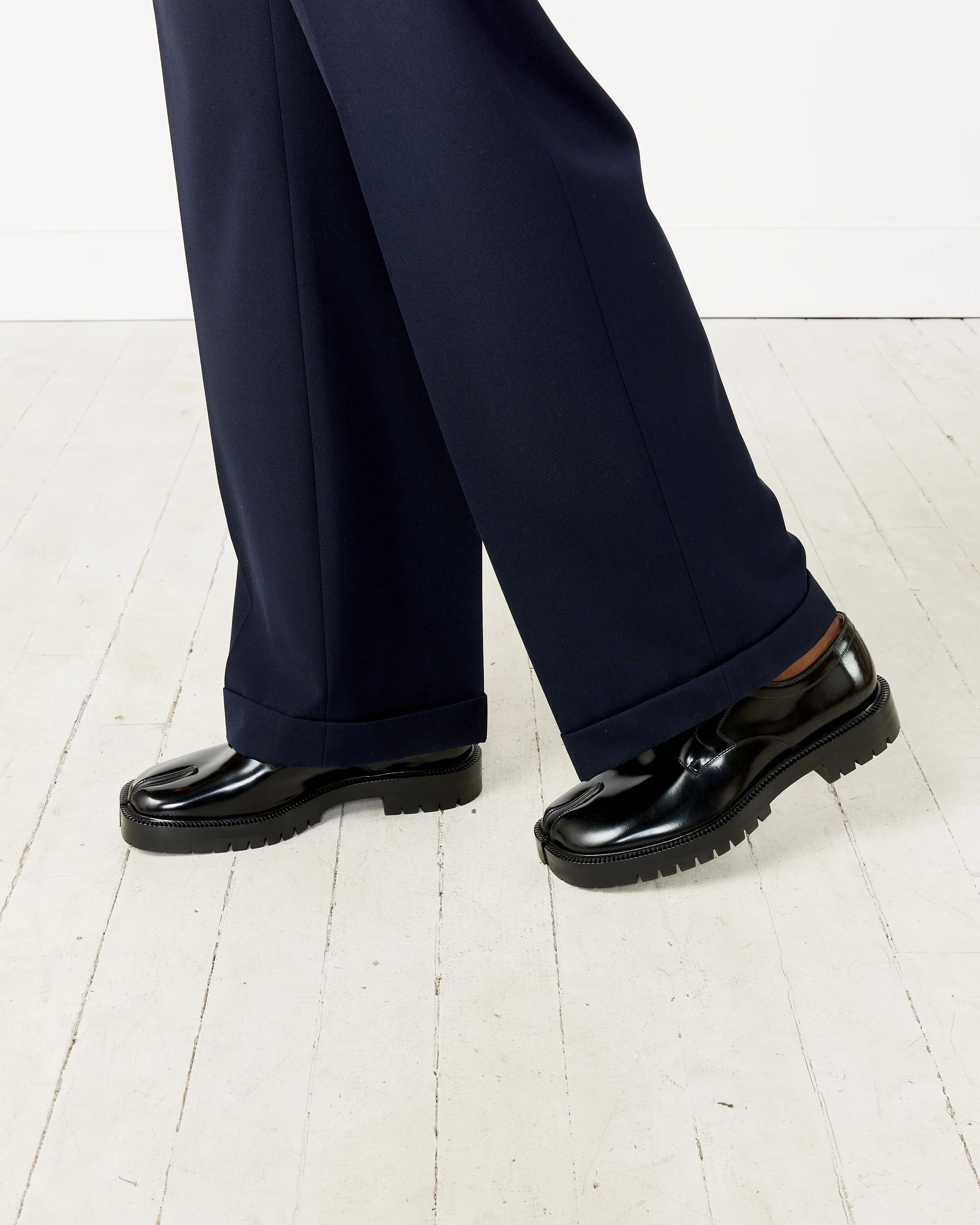 Tabi County Lace-Up in Black - Image 4