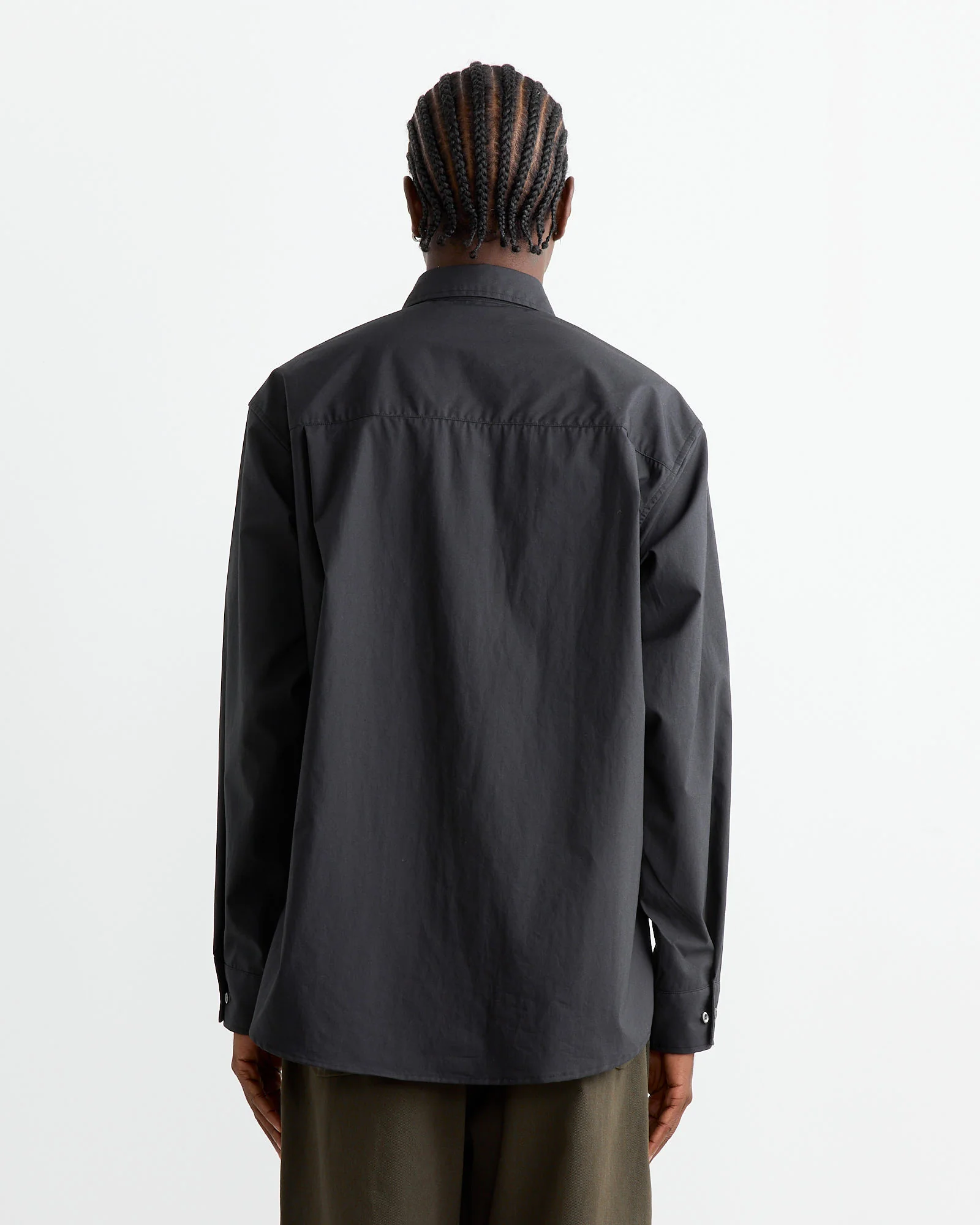 Routine Shirt in Organic Poplin Black - Image 5